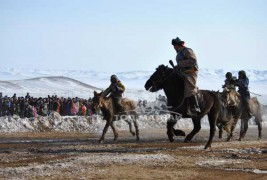 “Дүнжингаравын хурд- 2012” хаврын бүсийн уралдааны хурдан соёолонгууд барианы зурхайд