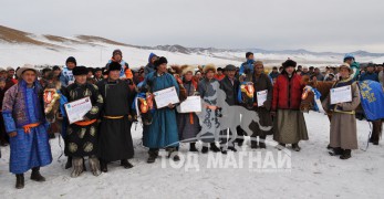 Хөвсгөл аймгийн “Зүүн бүсийн хурд-2015” уралдаанаас...