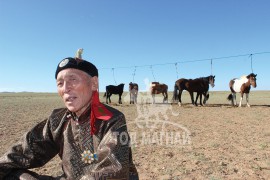 Аймгийн Алдарт уяач Б.Цээнзэн: Нэг жил гурав түрүүлсэн адууны хурд харьдаг