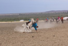 Увс аймгийн аварга 