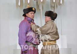 Монгол Улсын Алдарт уяач С.Эрдэнэбат