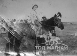 Аймгийн Алдарт уяач Н.Цэнд: Сангийн аж ахуй бол энд тэндээс ирсэн олон хурд цугларсан газар