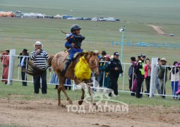 Айргийн тав-Дэндэвийн Ганболдын хонгор халзан